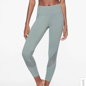Athleta Eclipse 7/8 Tight